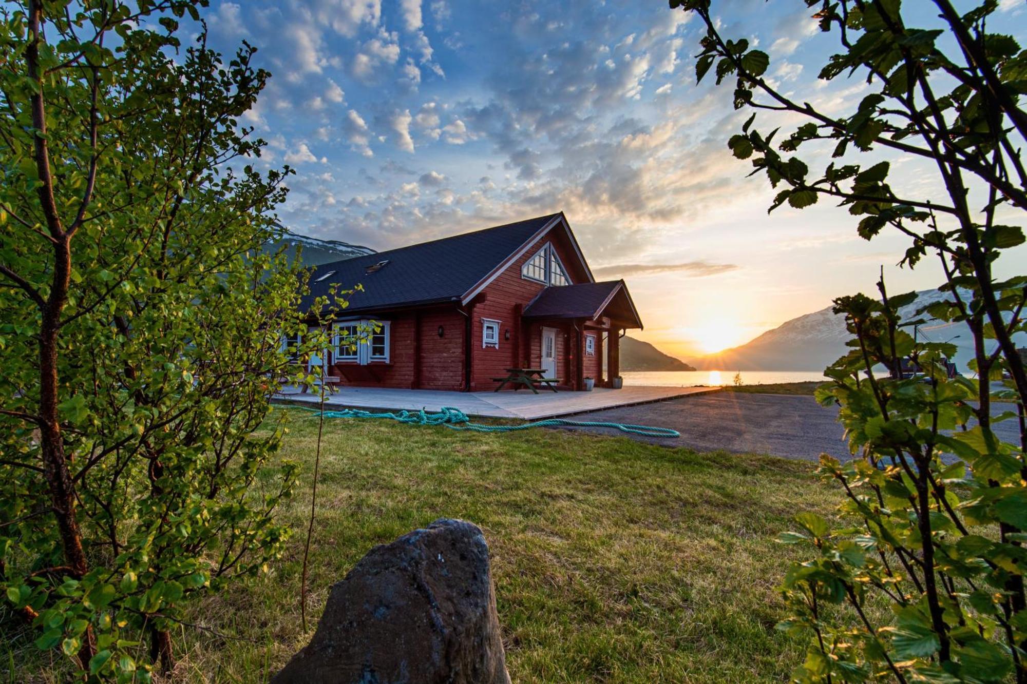 Manndalen Sjobuer Villa Samuelsberg Kültér fotó